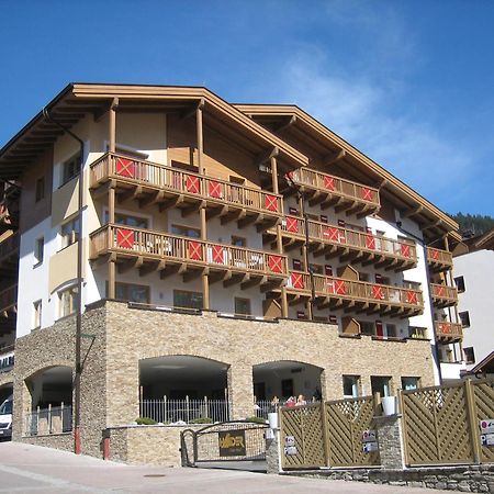 Residence Saalbach By Vaya Inklusive Joker Card Bagian luar foto